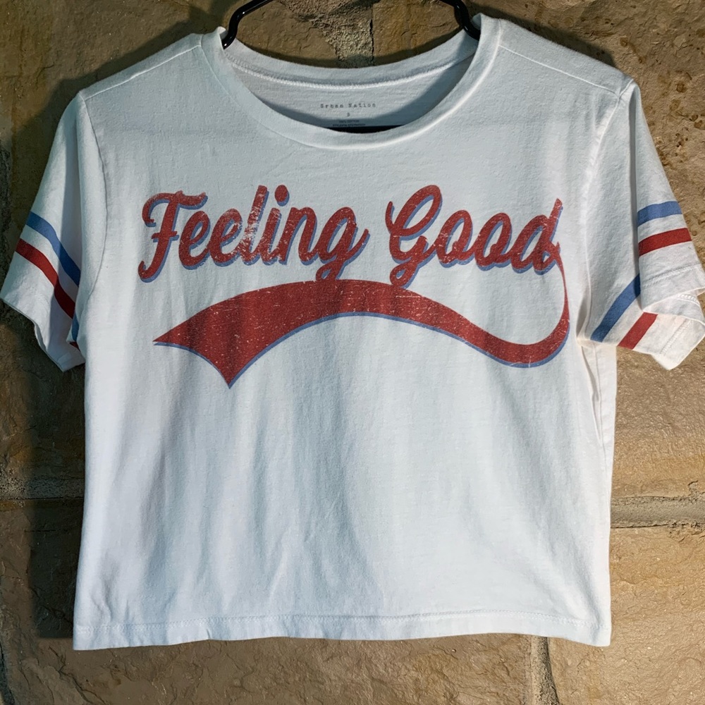 Cropped tee
